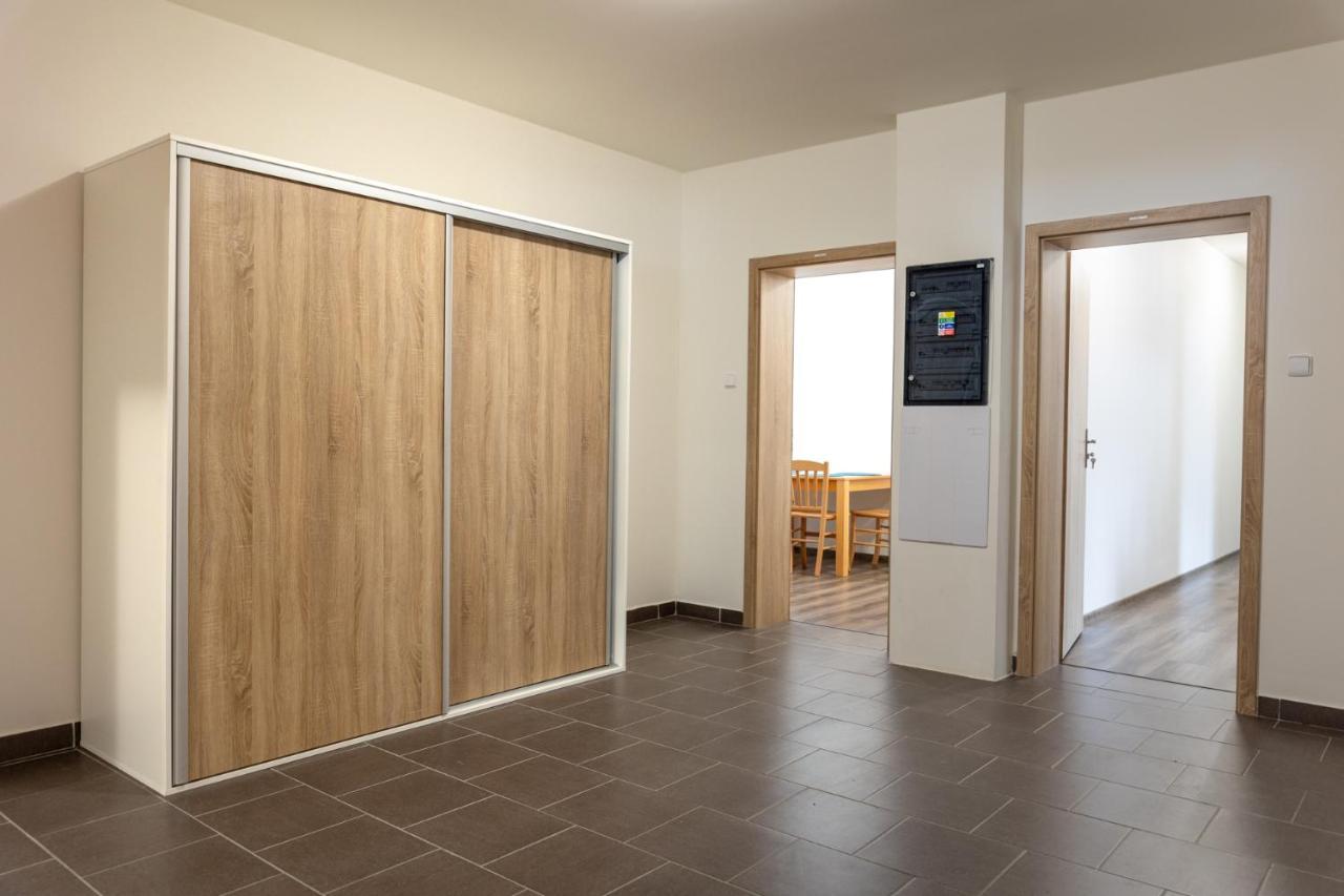 Apartmany Ski Kraslice - Nove Otevreno Zewnętrze zdjęcie